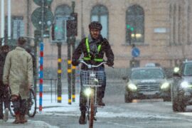 Sécurité vélo urbain 2026 : 7 pratiques essentielles